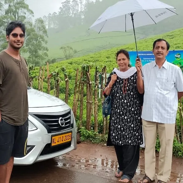 A monsoon stop in the tea gardens